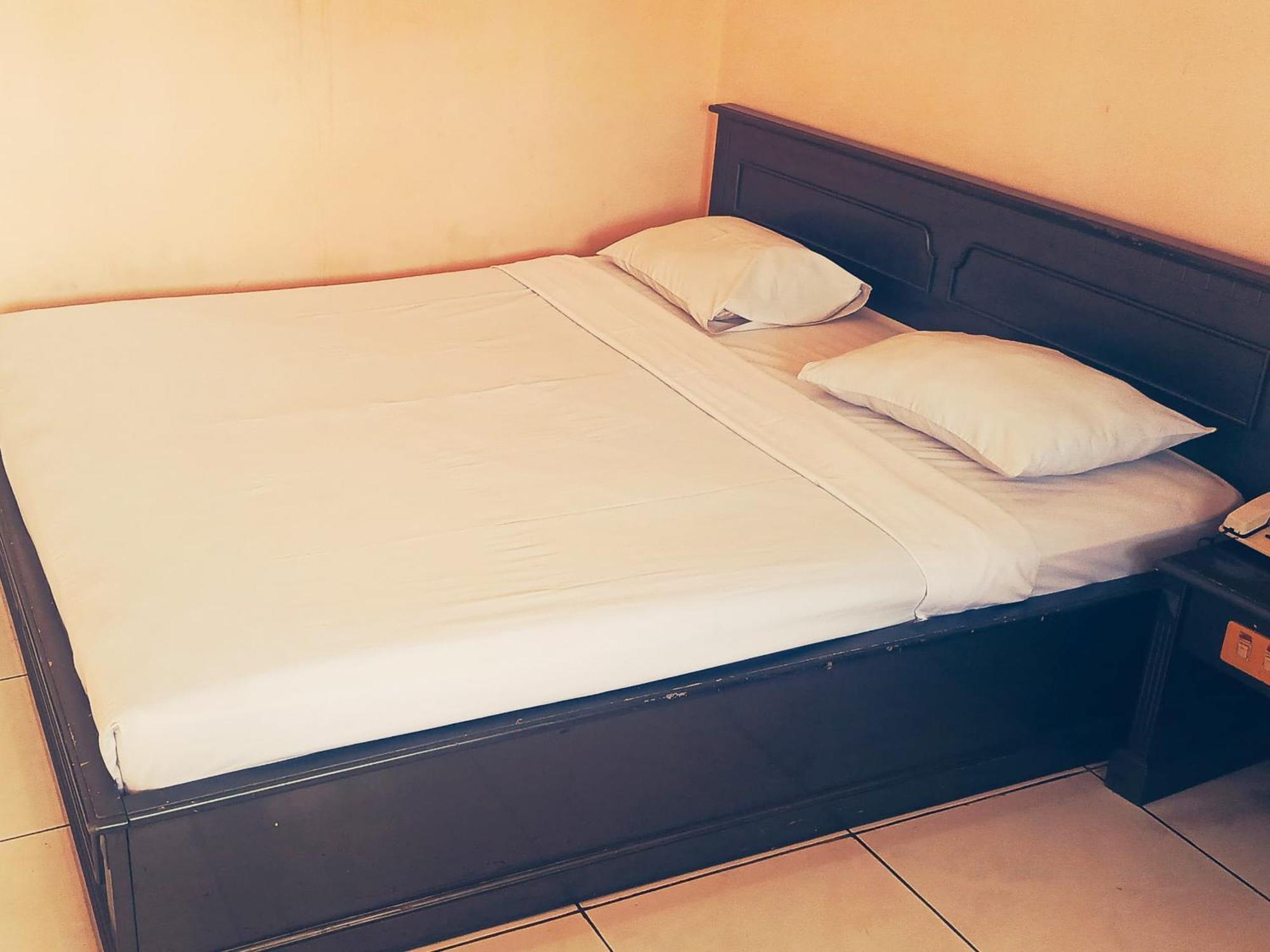 Hotel Wijaya Purwokerto Esterno foto