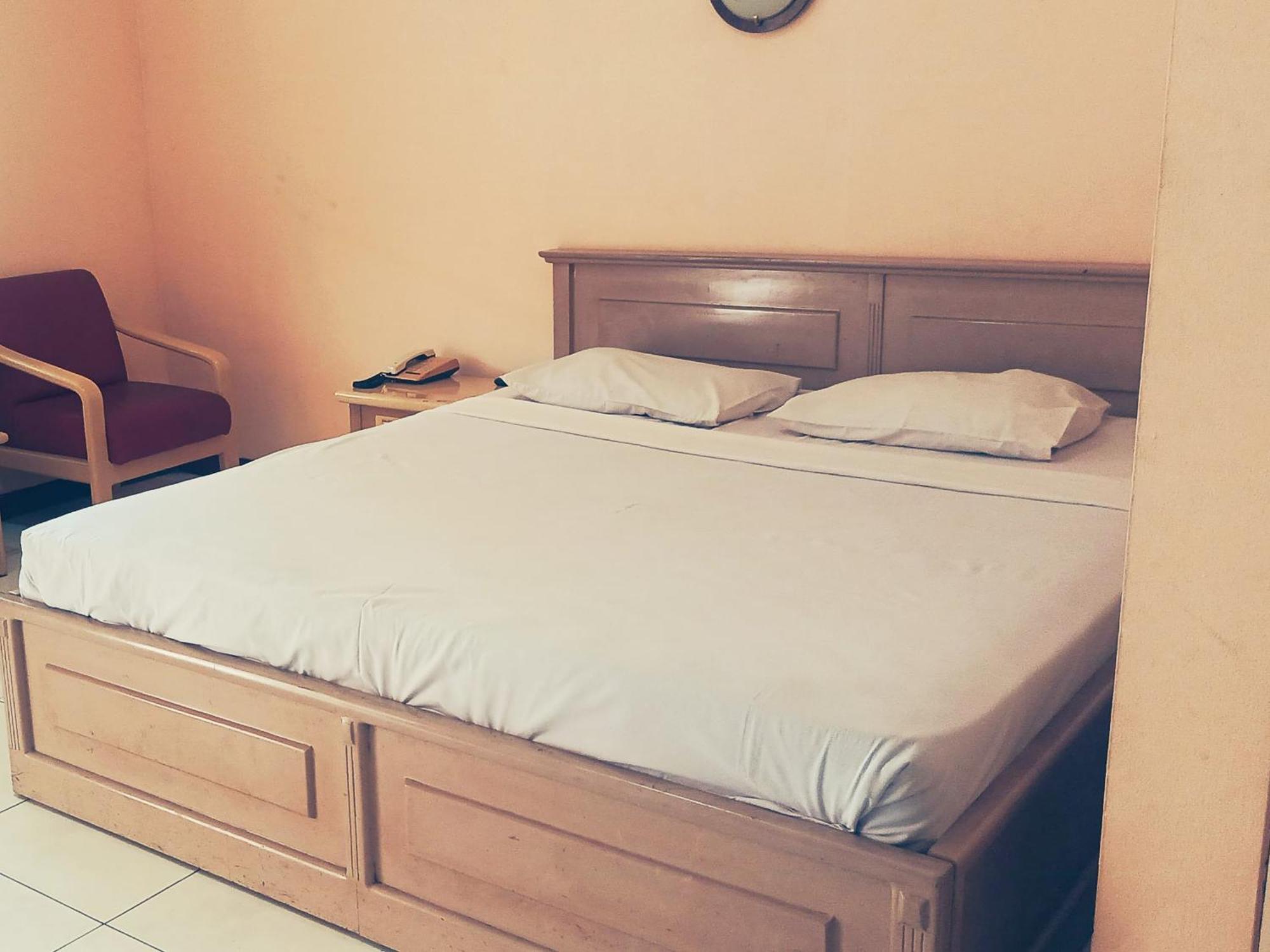 Hotel Wijaya Purwokerto Esterno foto