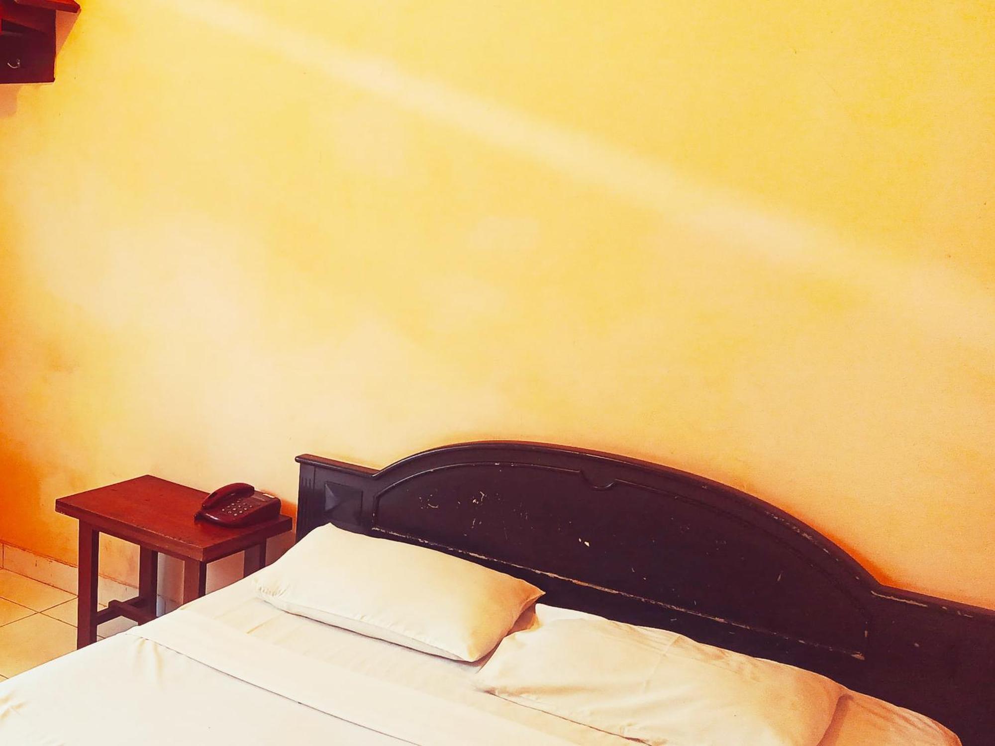Hotel Wijaya Purwokerto Esterno foto